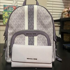 Michael Kors Jet Set Travel Large Trifold Wallet N med zip backpack orchid haze